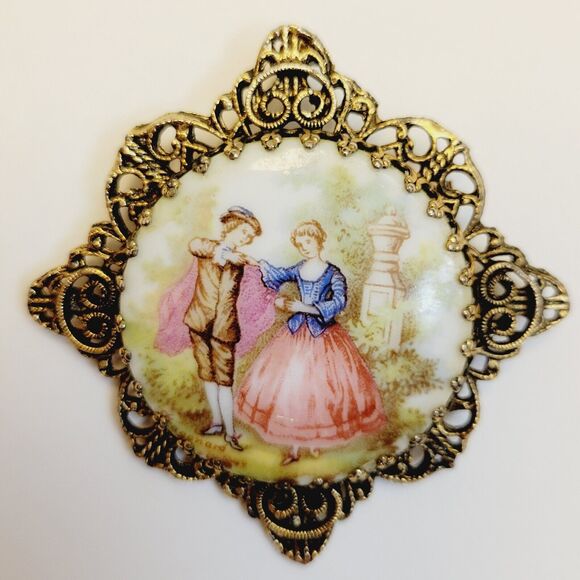 Vintage Fragonard Porcelain Cameo Courting Scene Gold Tone Brooch Pin Pendant - Picture 8 of 10